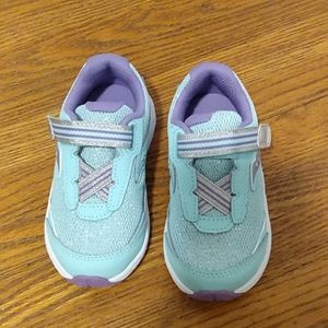 Saucony toddler shoes 7.5